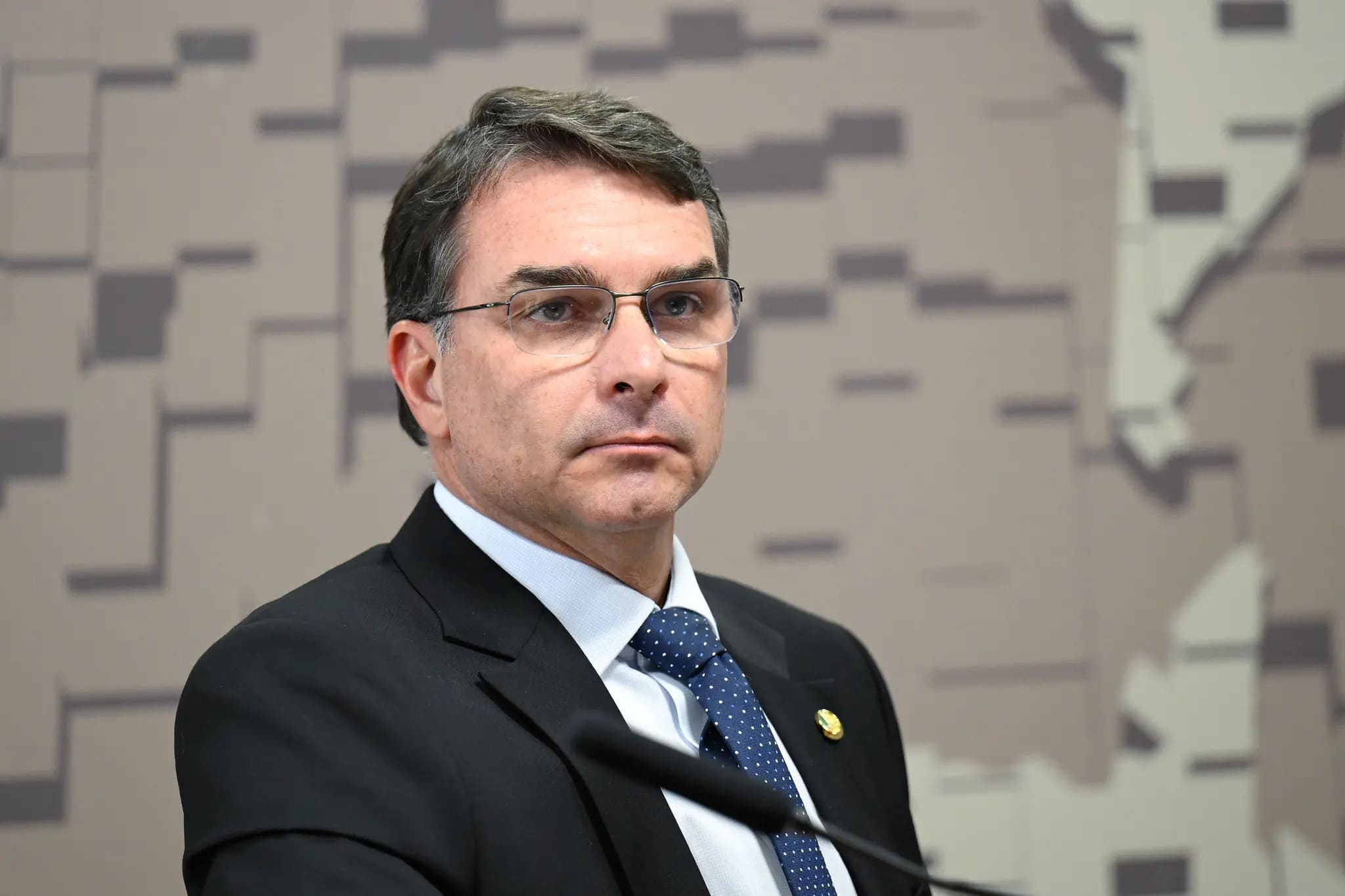 Aliados de Bolsonaro pressionam Supremo por prisão domiciliar