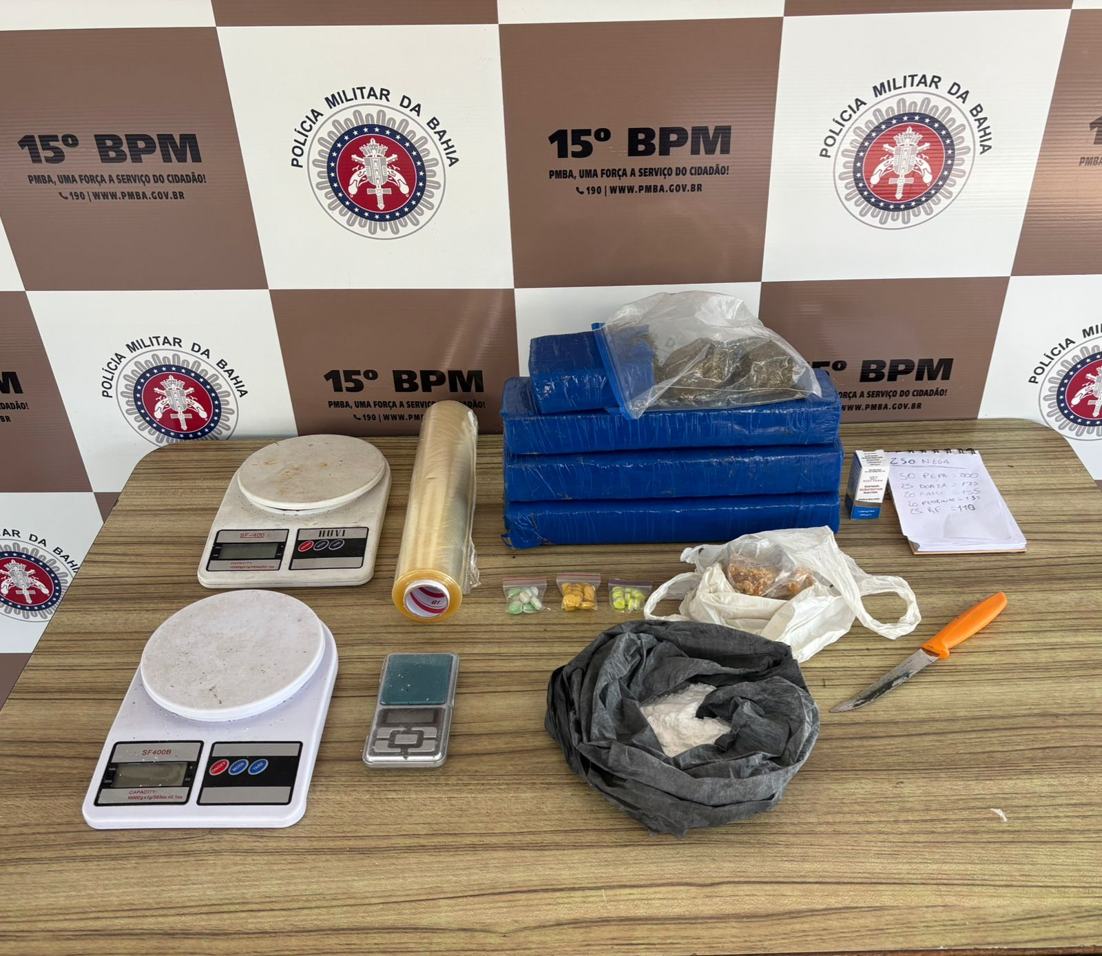 PMBA apreende drogas e materiais relacionados ao tráfico durante operação em Itabuna