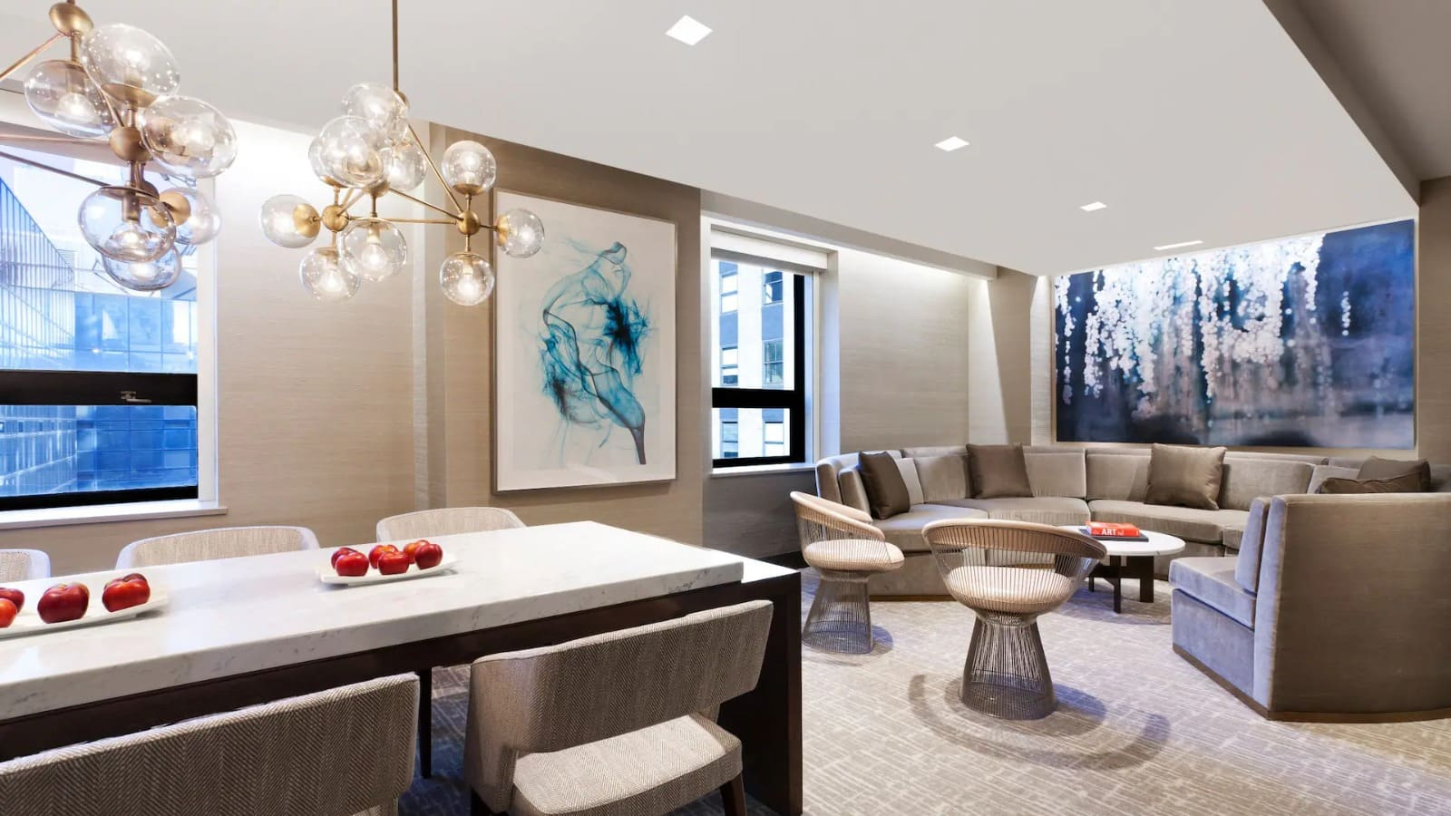 Luxuosa suíte no hotel escolhido por Lula em Nova York tem diária de marajá: R$30 mil. Veja fotos.